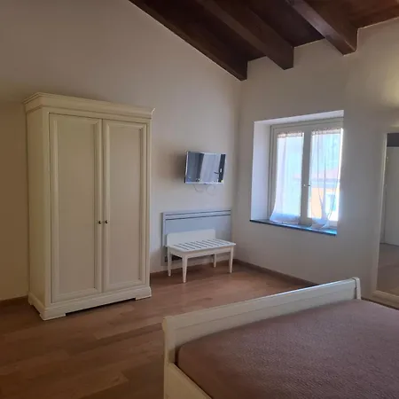 Palazzo Costa Rta *