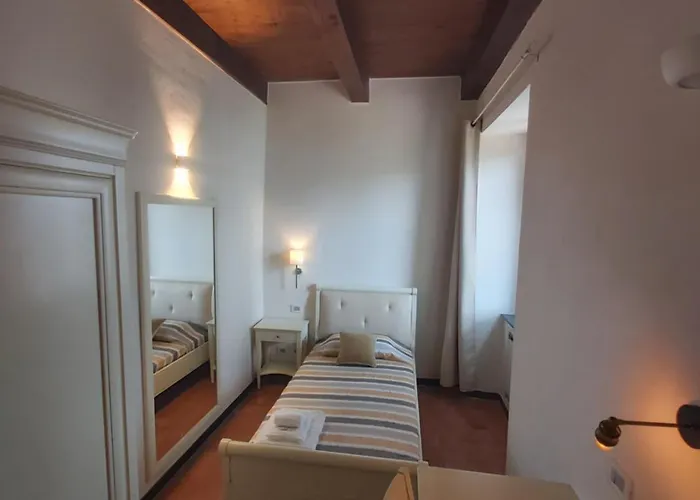 Palazzo Costa Rta *
